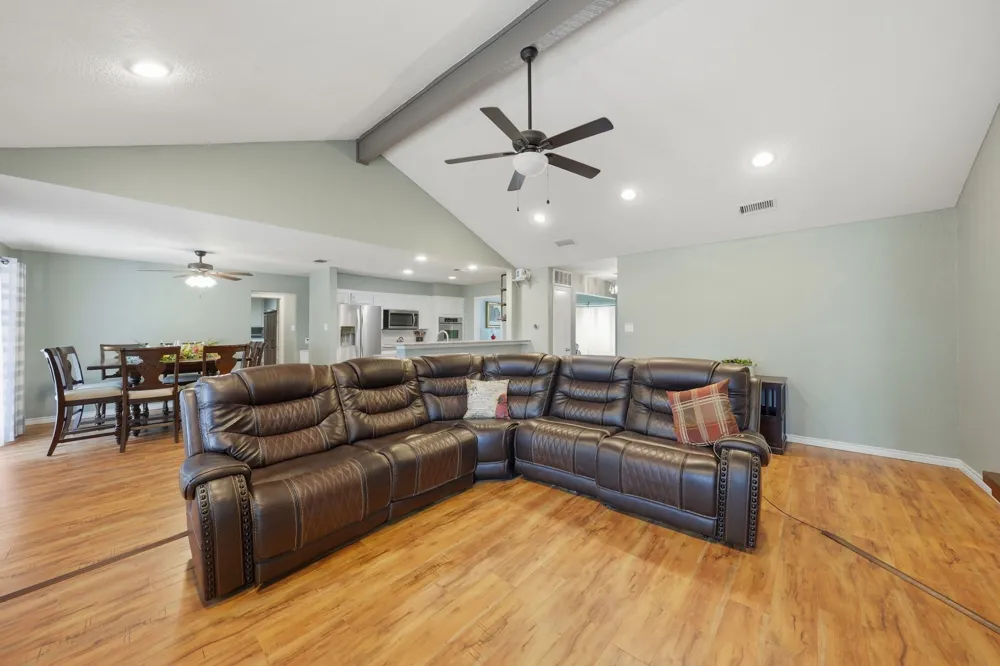 6521 Riviera Drive North Richland Hills, TX 76180