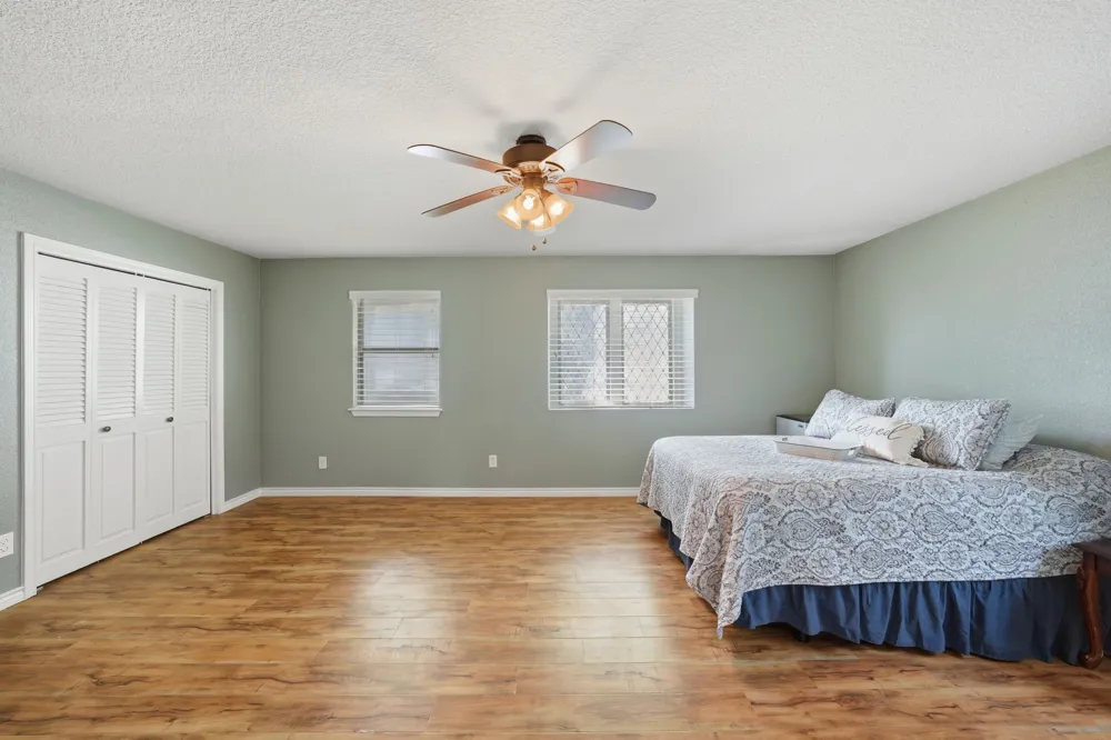 6521 Riviera Drive North Richland Hills, TX 76180