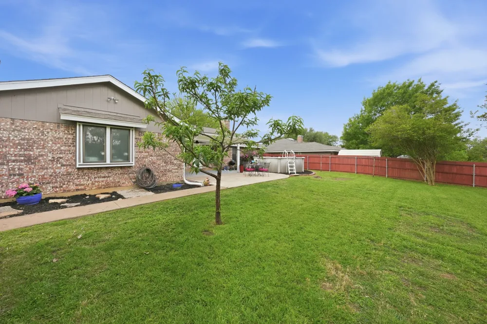 6521 Riviera Drive North Richland Hills, TX 76180
