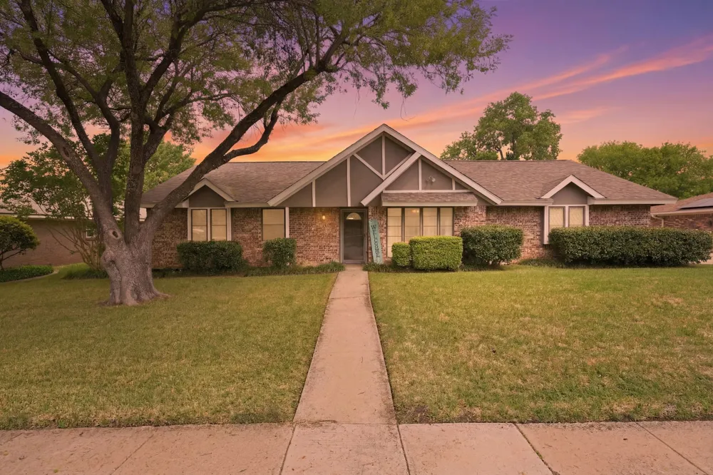 6521 Riviera Drive North Richland Hills, TX 76180