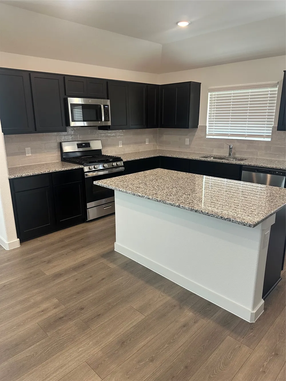 1350 Eldridge Pond Street Forney, TX 75126