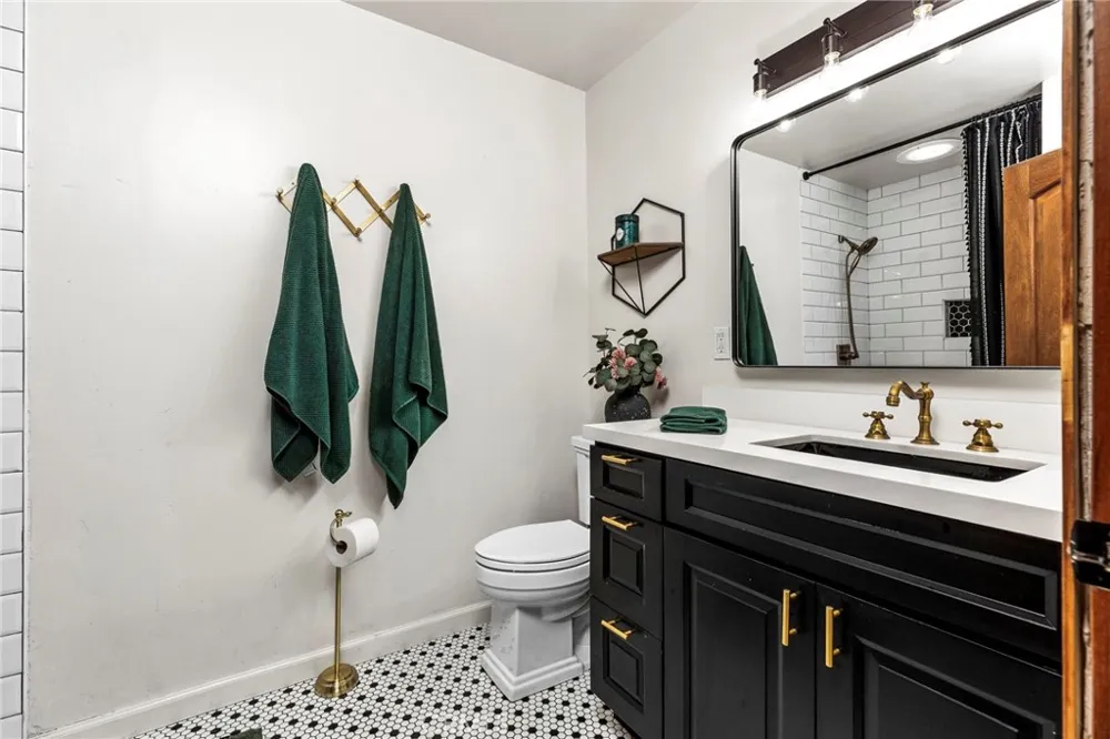 648 River Norco, CA 92860