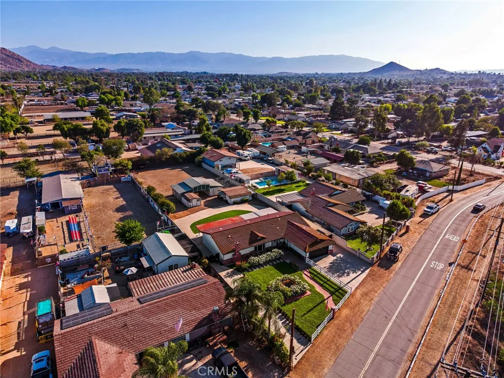 648 River Norco, CA 92860