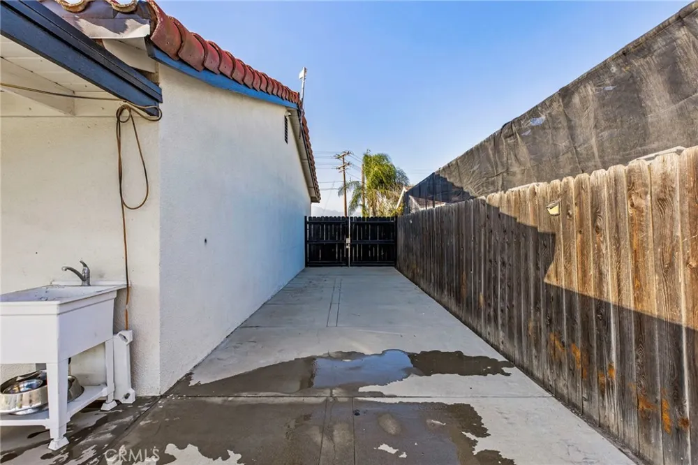648 River Norco, CA 92860
