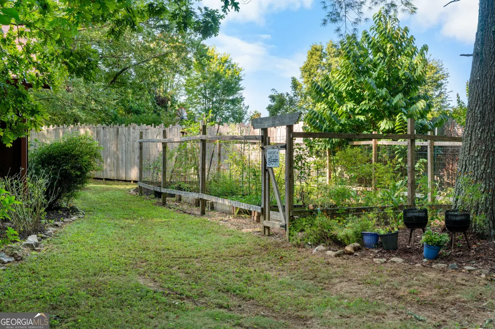 284 Major Ridge RD Blue Ridge, GA 30513