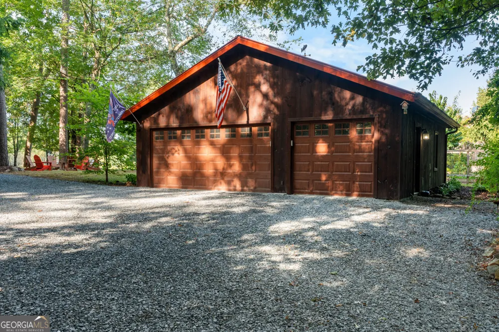 284 Major Ridge RD Blue Ridge, GA 30513