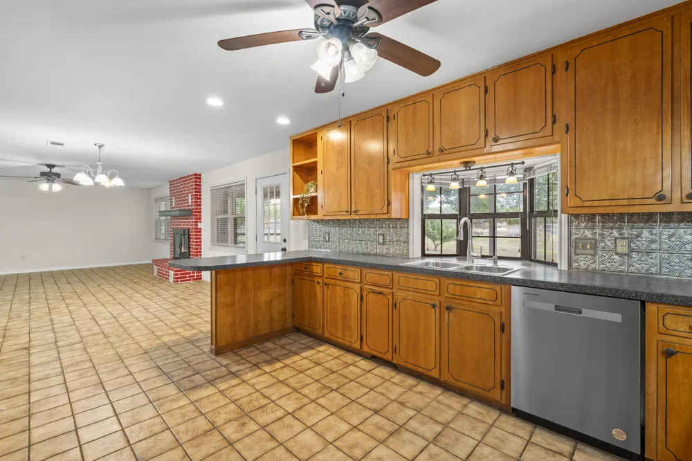 1507 Wofford Drive Burnet, TX 78611