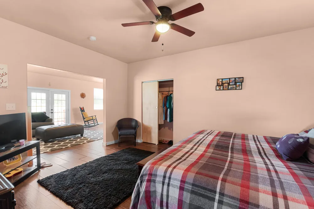 10381 County Road 200 Bertram, TX 78605