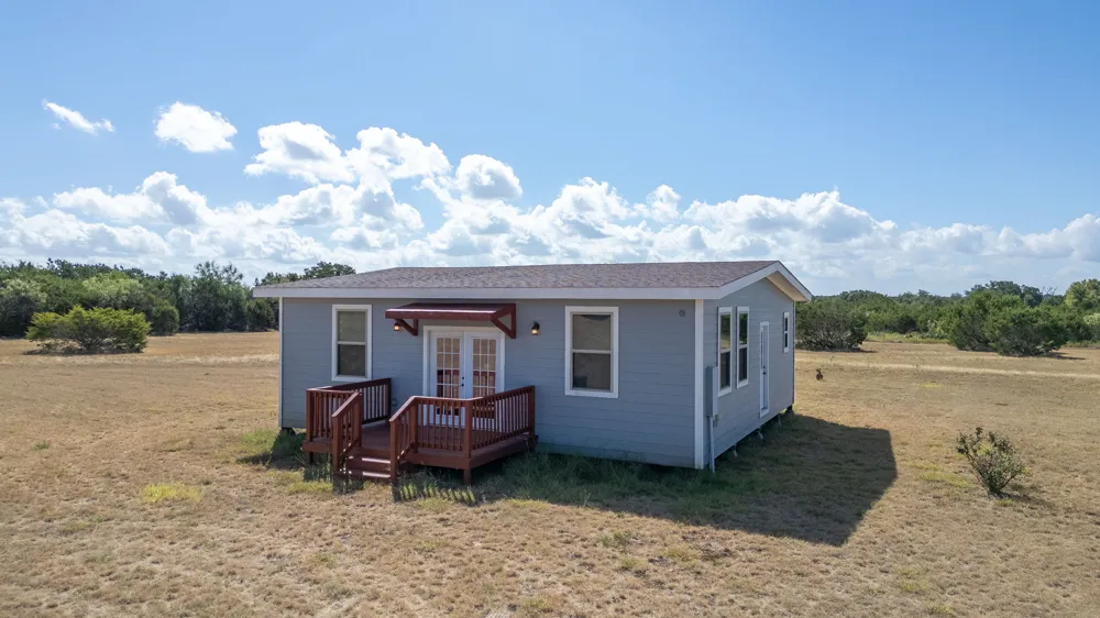 10381 County Road 200 Bertram, TX 78605