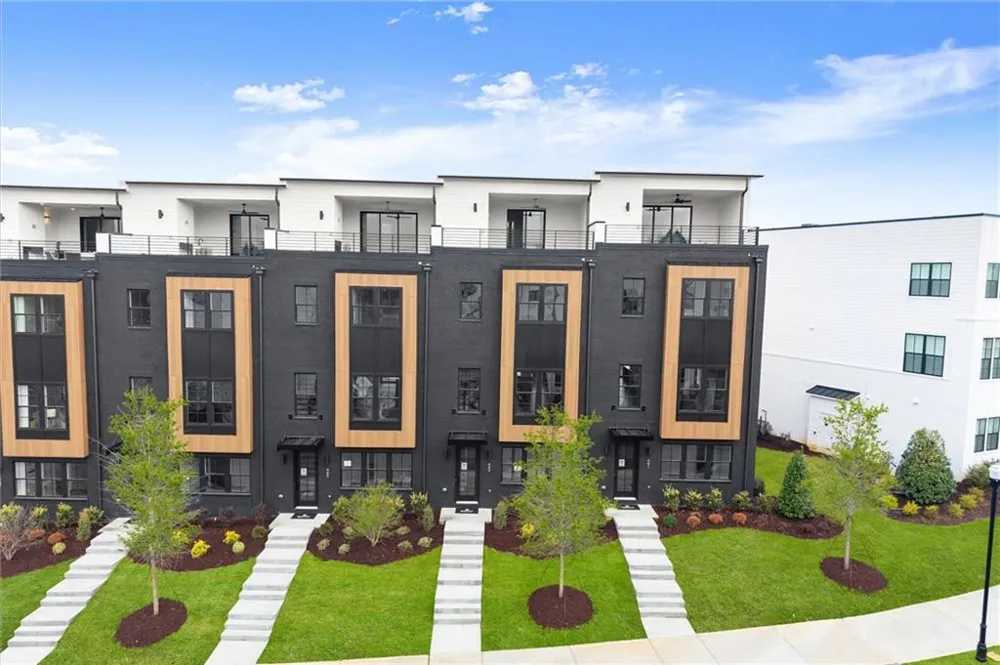 443 Mezzo Lane #94 Alpharetta, GA 30009