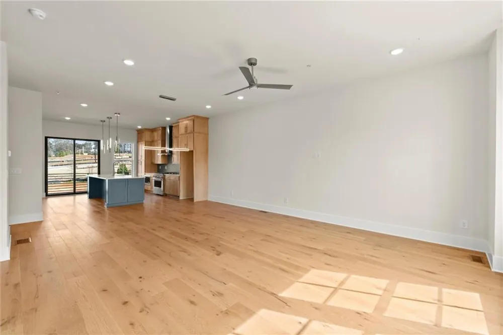 443 Mezzo Lane #94 Alpharetta, GA 30009