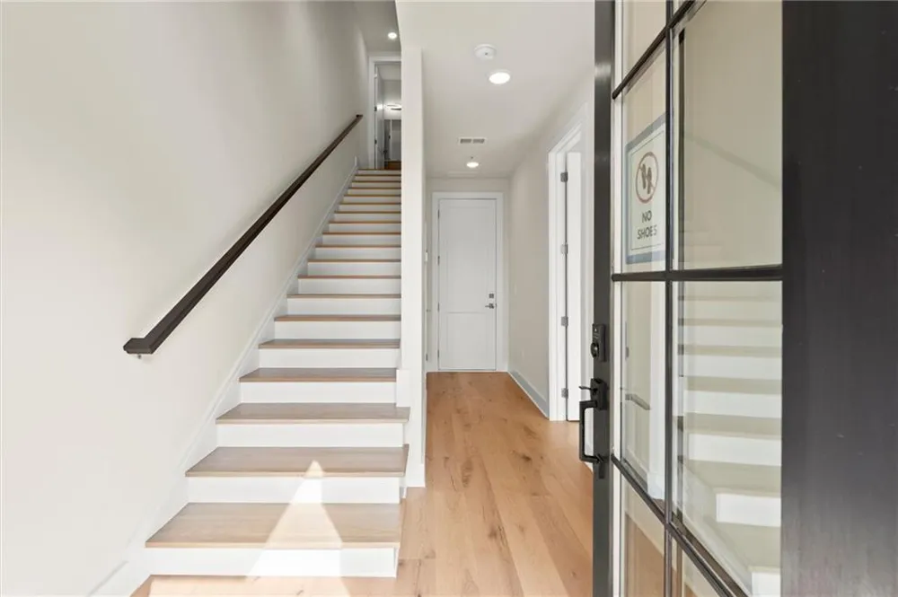 443 Mezzo Lane #94 Alpharetta, GA 30009