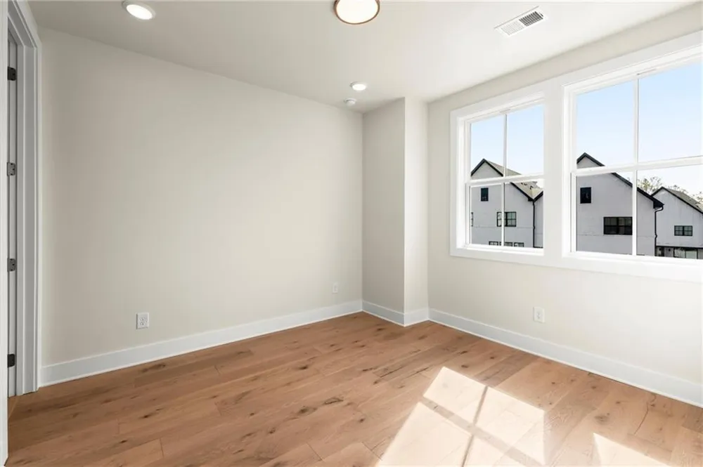 443 Mezzo Lane #94 Alpharetta, GA 30009