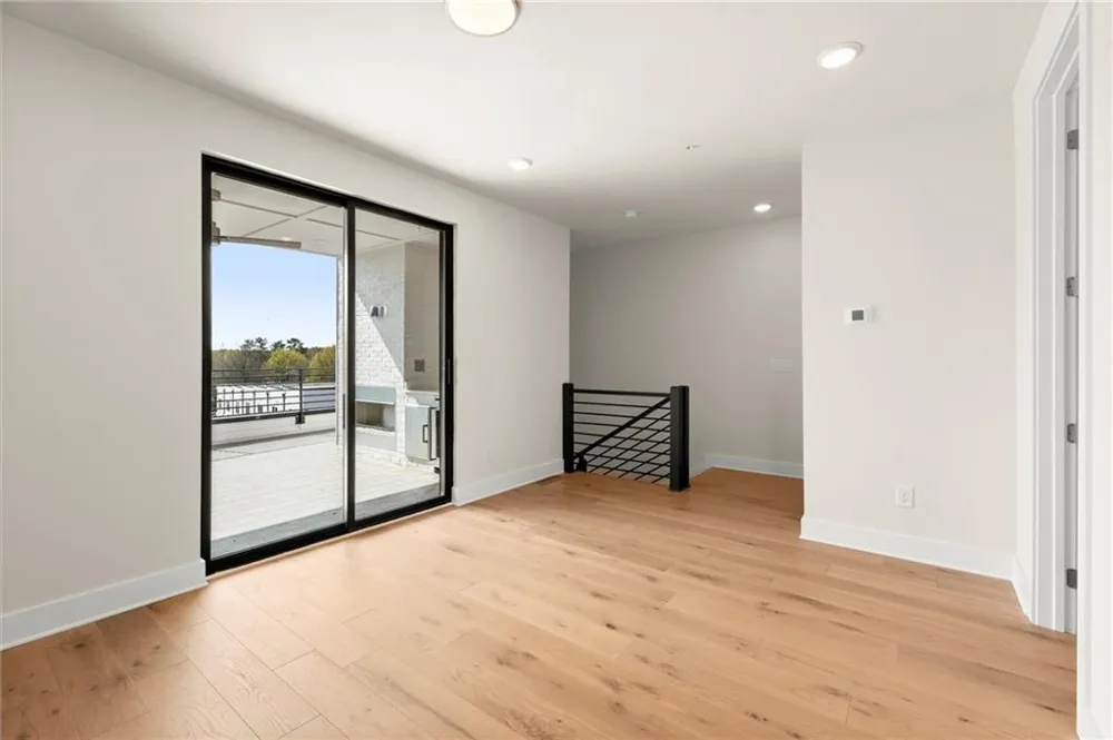 443 Mezzo Lane #94 Alpharetta, GA 30009