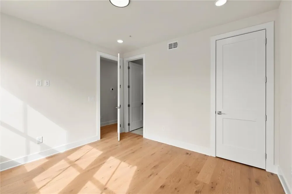 443 Mezzo Lane #94 Alpharetta, GA 30009