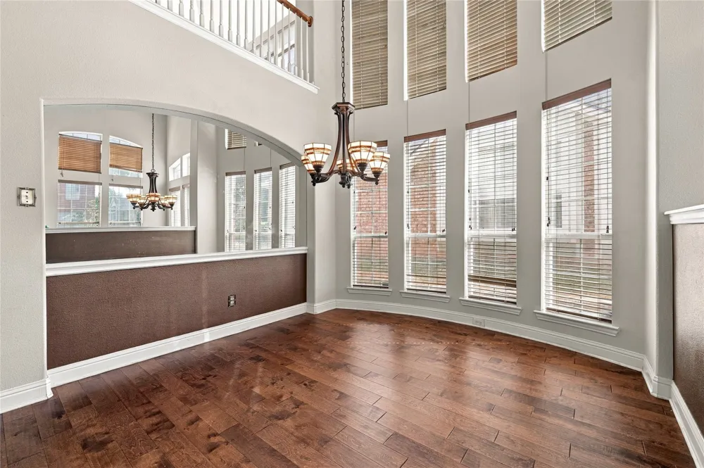 522 Basswood Trail Garland, TX 75040