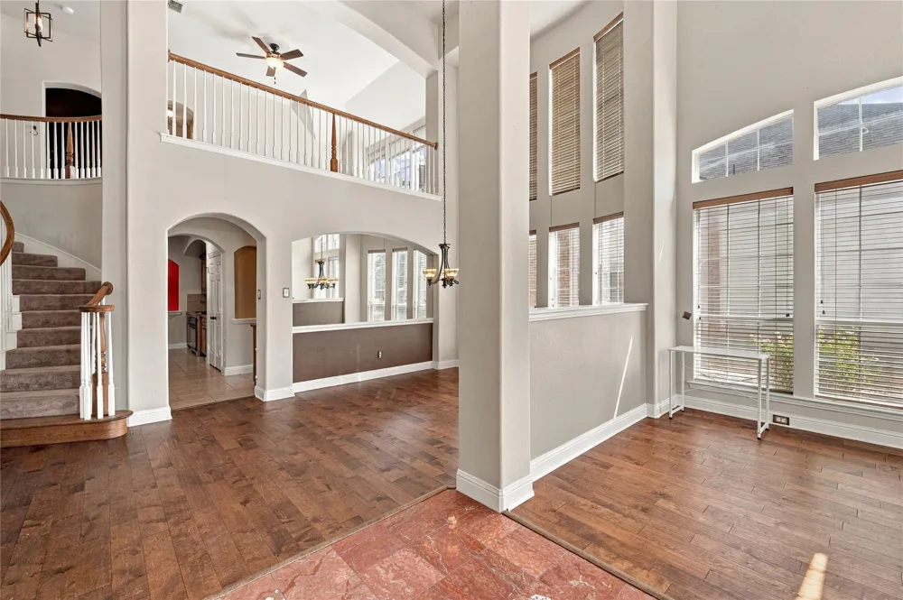 522 Basswood Trail Garland, TX 75040