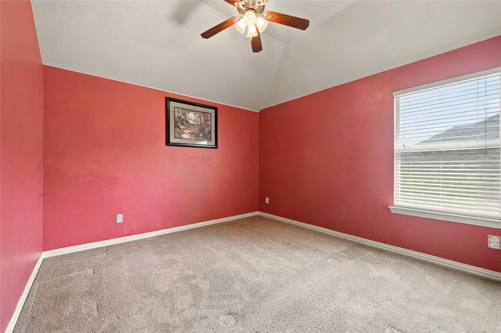 522 Basswood Trail Garland, TX 75040