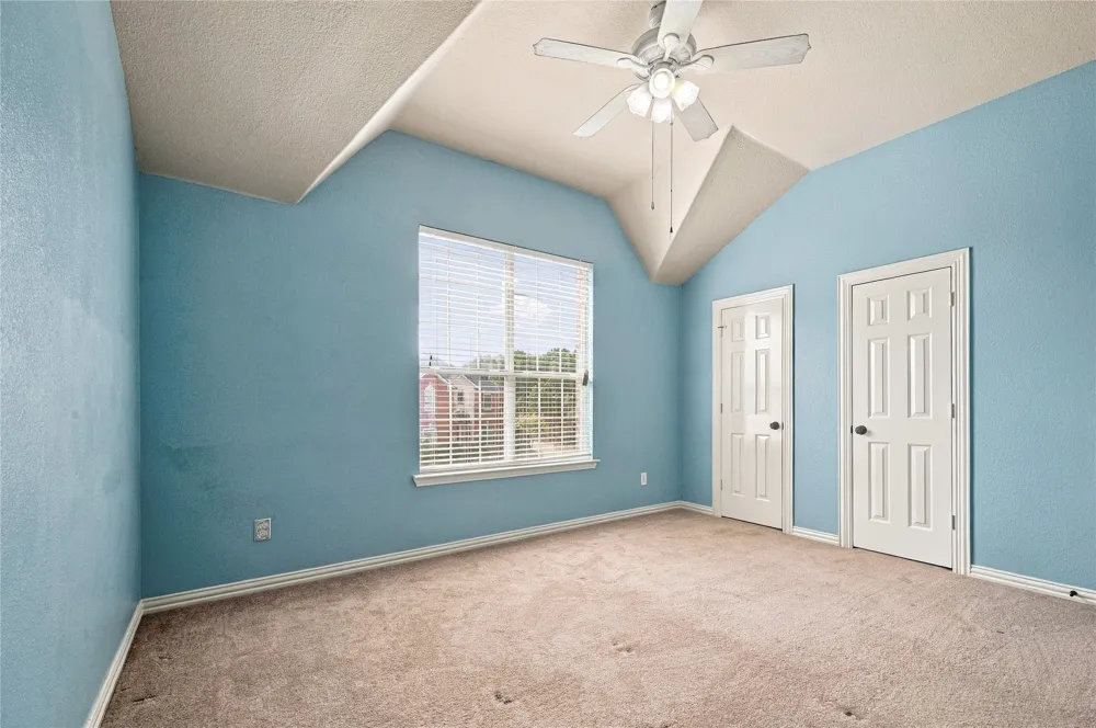 522 Basswood Trail Garland, TX 75040