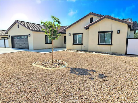 9250 E Avenue R-14 E