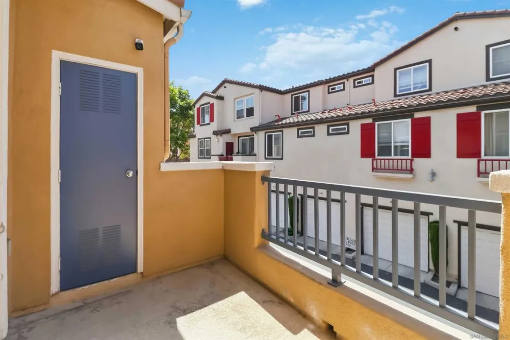 1479 Paseo Aurora San Diego, CA 92154