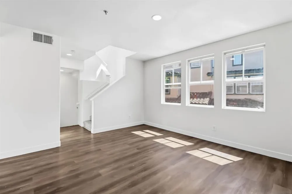 1479 Paseo Aurora San Diego, CA 92154