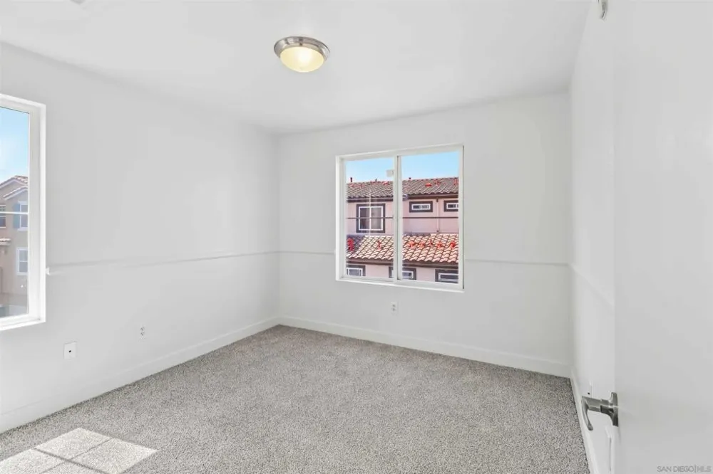 1479 Paseo Aurora San Diego, CA 92154