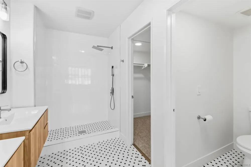 1479 Paseo Aurora San Diego, CA 92154