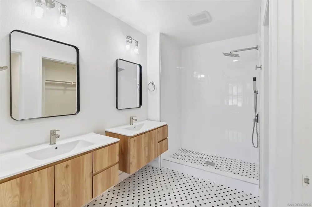 1479 Paseo Aurora San Diego, CA 92154