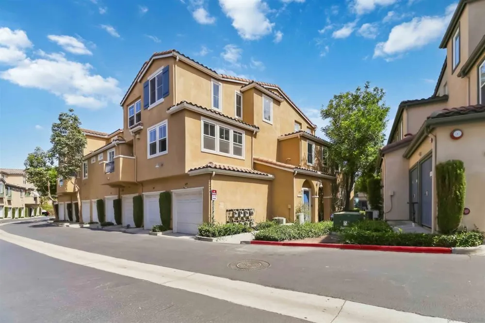 1479 Paseo Aurora San Diego, CA 92154