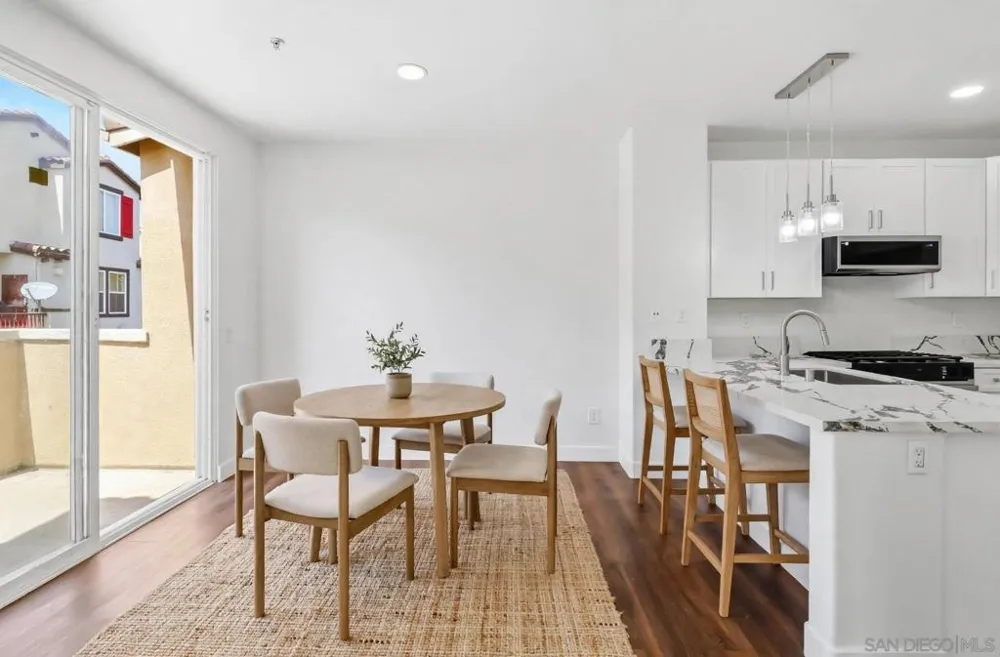 1479 Paseo Aurora San Diego, CA 92154