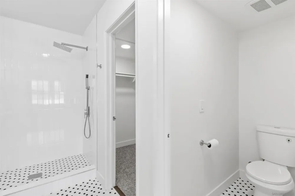 1479 Paseo Aurora San Diego, CA 92154