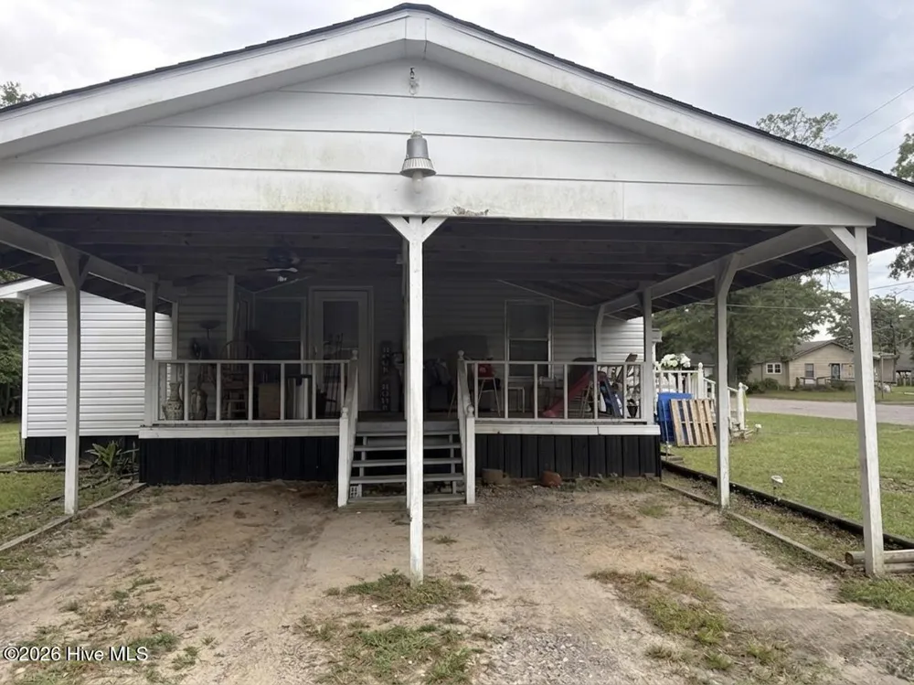 51 Oak Street Brunswick, NC 28424