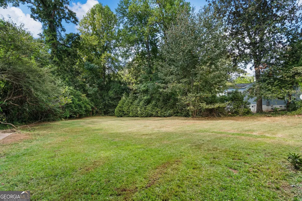 107 Ridgecrest RD LaGrange, GA 30240