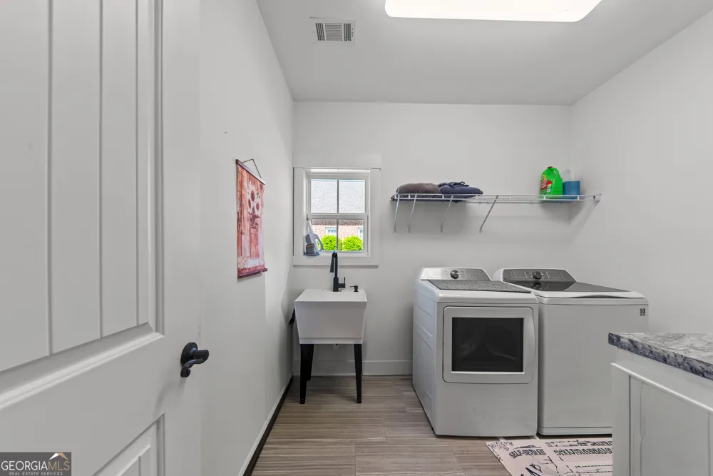 1100 W Magnolia LOOP Madison, GA 30650