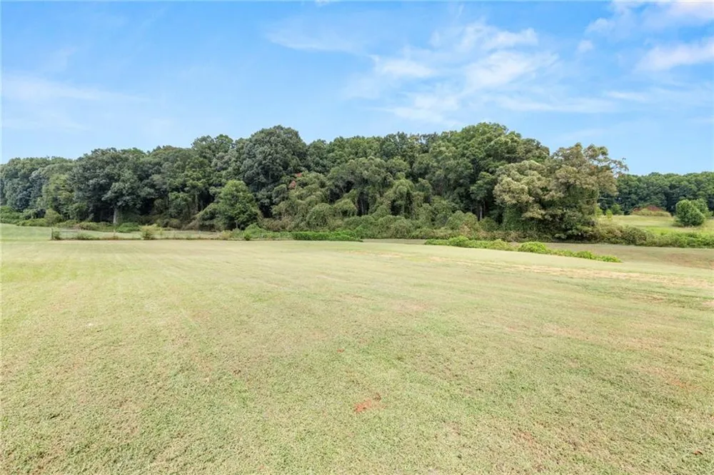 4597 Highway 334 Commerce, GA 30530
