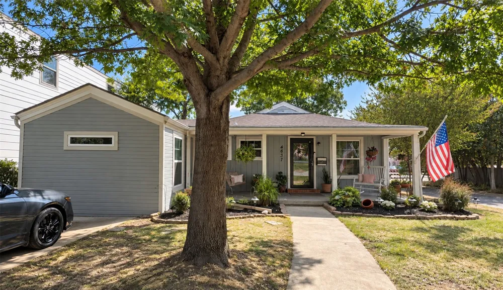 4637 Calmont Avenue Fort Worth, TX 76107