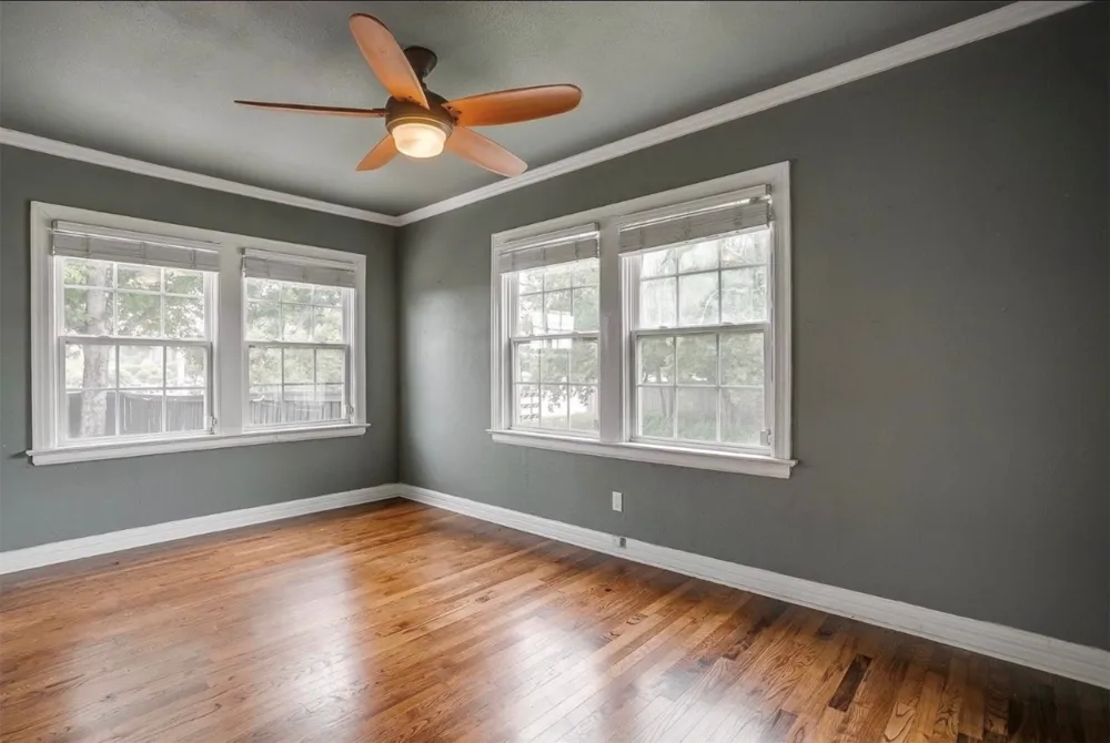 4637 Calmont Avenue Fort Worth, TX 76107
