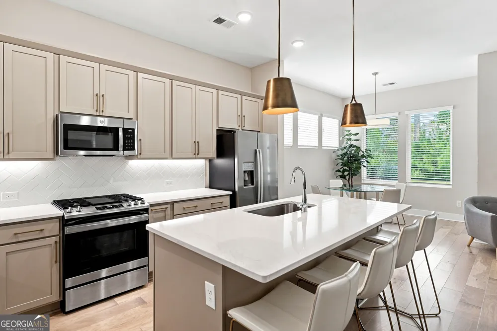 6799 Welcome RD Flowery Branch, GA 30542