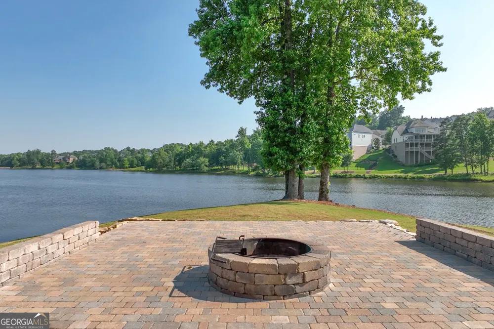 6799 Welcome RD Flowery Branch, GA 30542