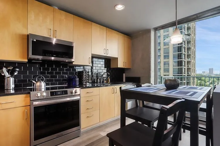 361 17th Street NW #909 Atlanta, GA 30363