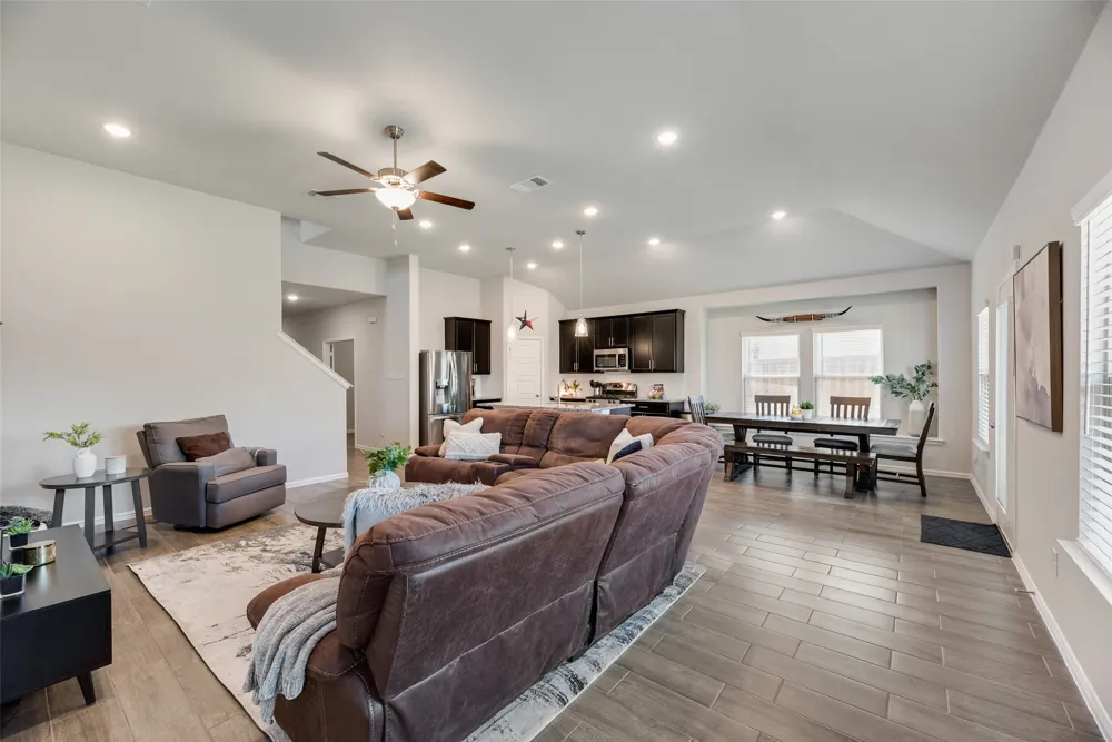14137 Birch Farm Drive Pilot Point, TX 76258