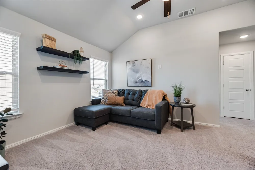 14137 Birch Farm Drive Pilot Point, TX 76258