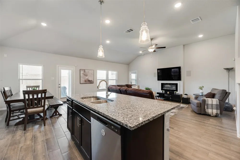 14137 Birch Farm Drive Pilot Point, TX 76258