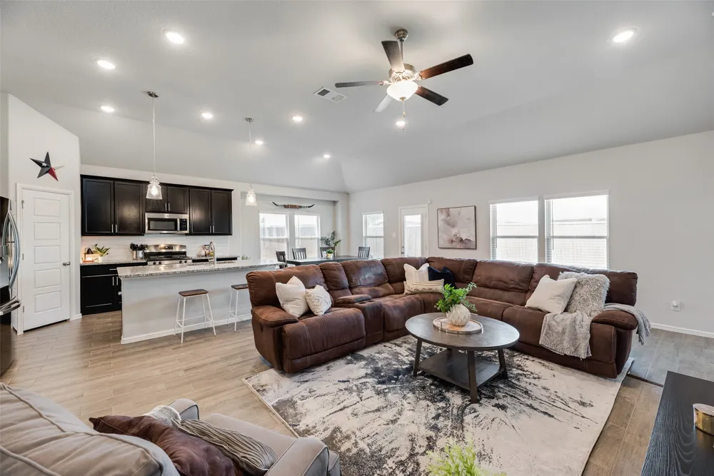 14137 Birch Farm Drive Pilot Point, TX 76258
