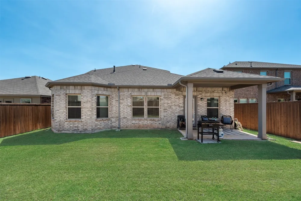 14137 Birch Farm Drive Pilot Point, TX 76258