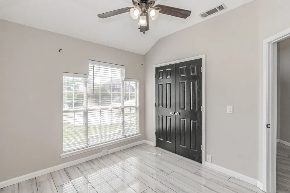 1211 Marshall Drive Euless, TX 76039