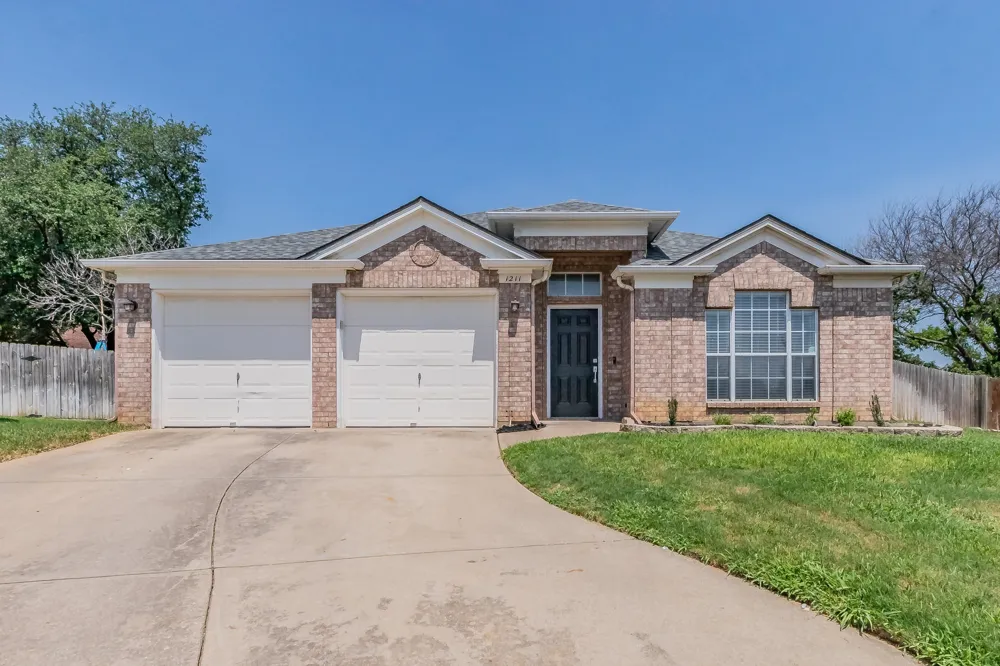 1211 Marshall Drive Euless, TX 76039