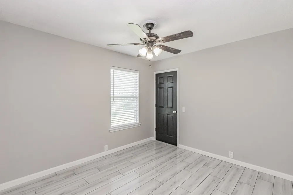 1211 Marshall Drive Euless, TX 76039