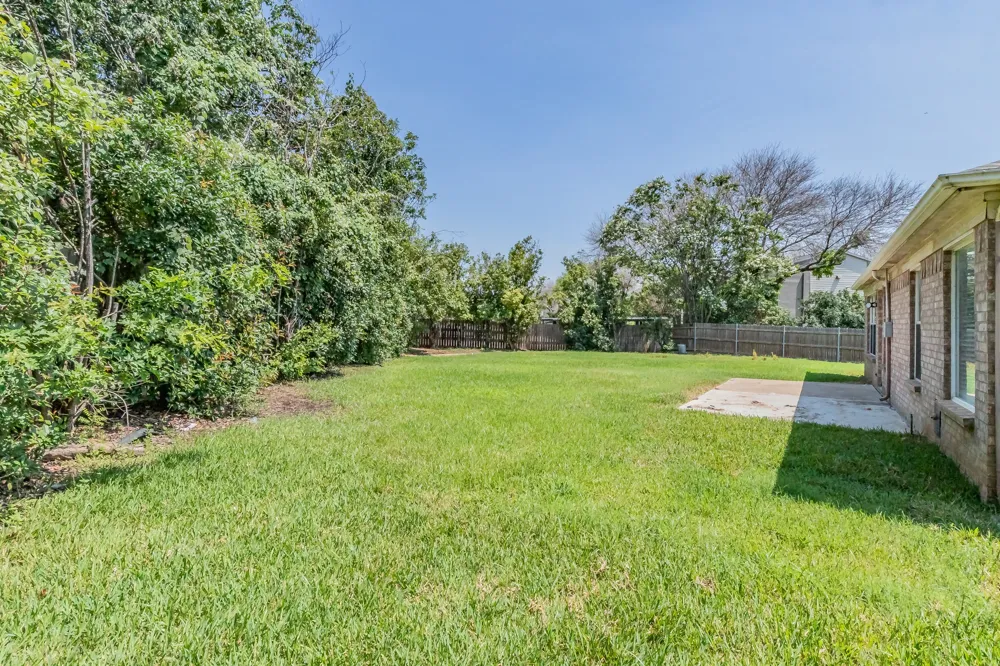 1211 Marshall Drive Euless, TX 76039